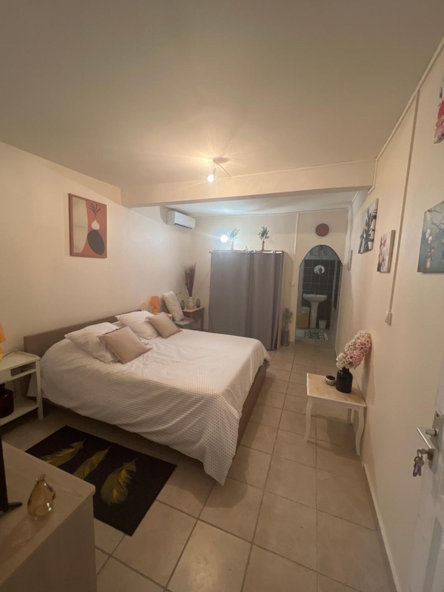 Studio Meuble Orchidee Le François 외부 사진